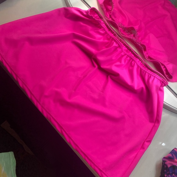 Never worn Rave with migente bikini top and skirt set - Picture 2 of 3